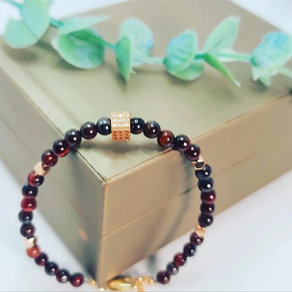 Red tiger eye bracelet 4 mm